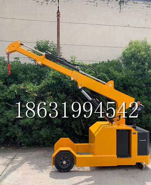 凤泉区随车吊机12/24V车载吊凤泉区附近船用随车吊机绞盘小吊机那里有吊水泥